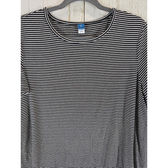 Old Navy Luxe Size‎ XL Womens Black White Striped Short Sleeve Top - Picture 3 of 7